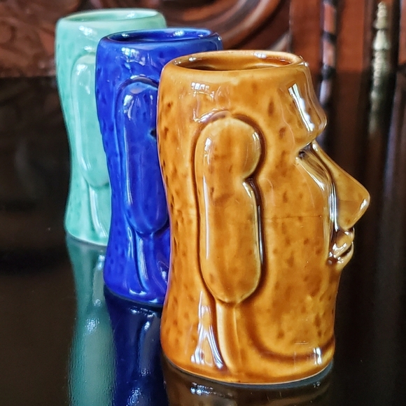 (3) 2.5oz Ceramic Tiki Easter Island Moai Shot Glasses NEW - Picture 13 of 15